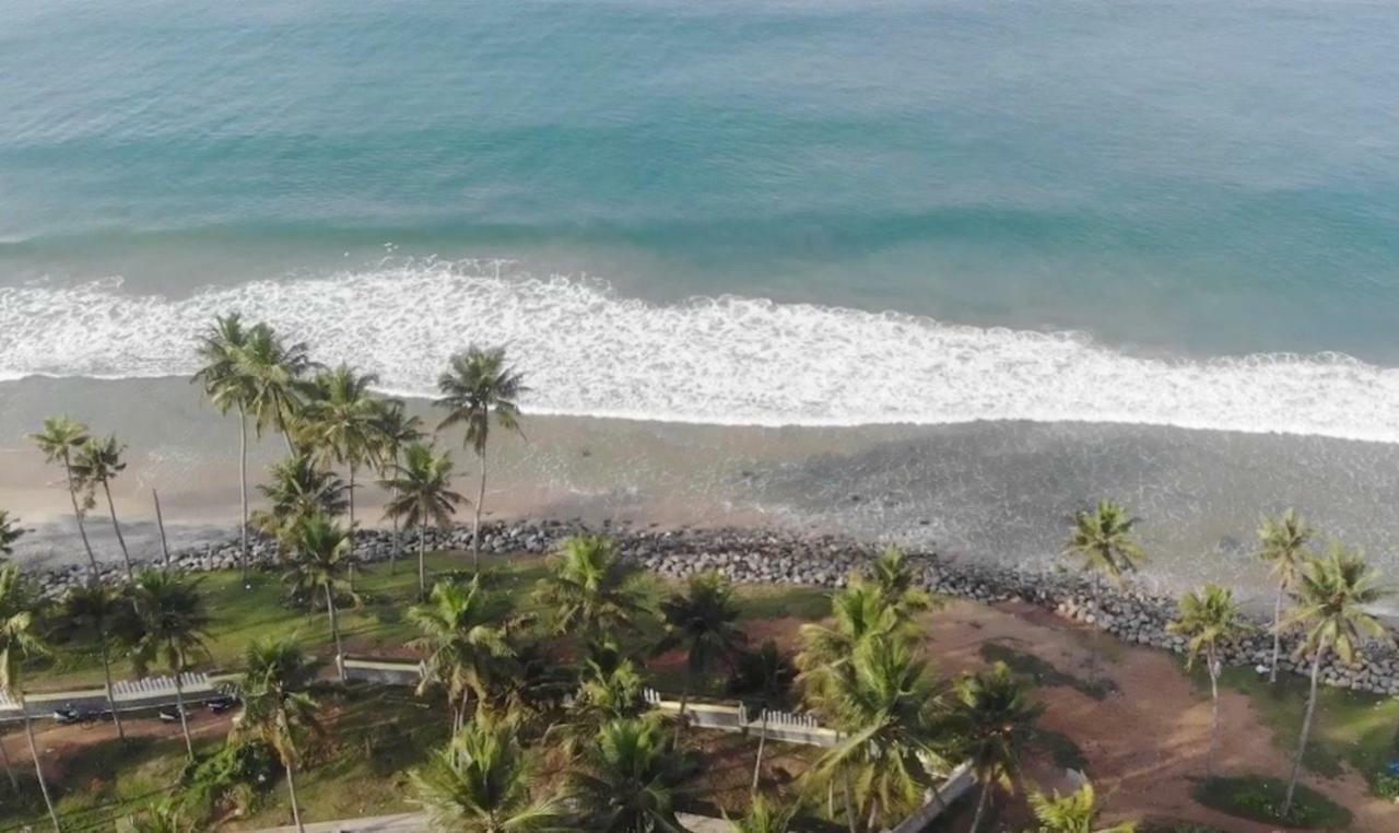 Mad About Coco Yoga & Beach Retreat Varkala Exterior photo